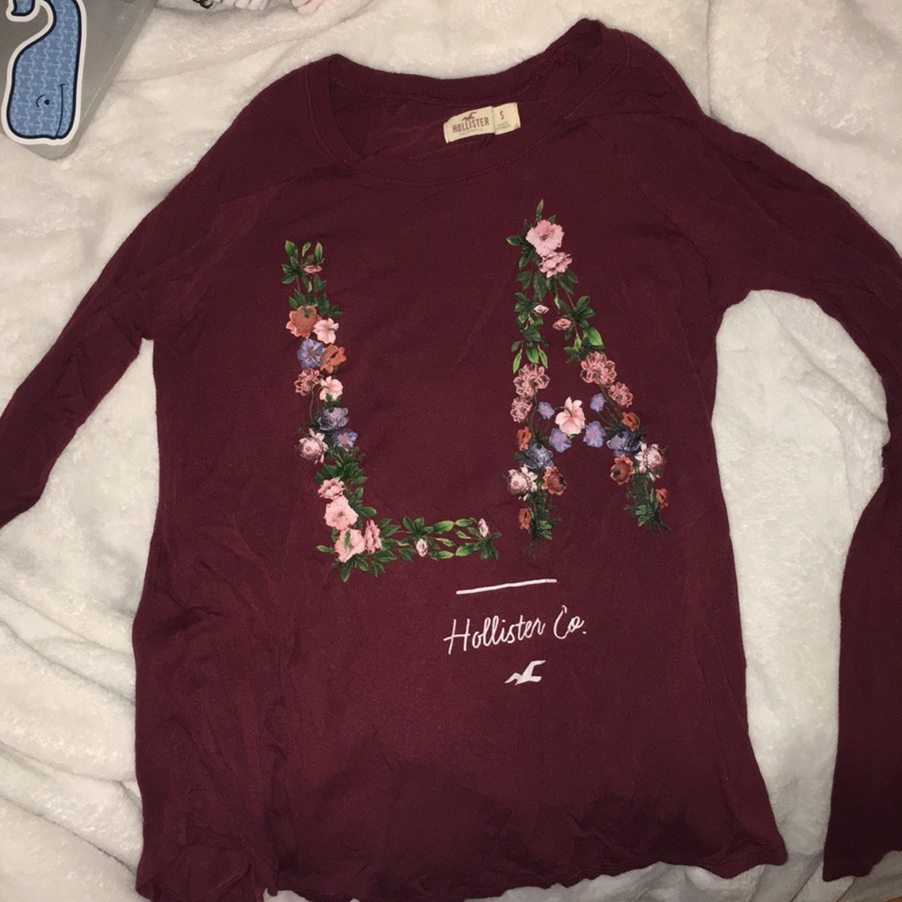 Maroon long sleeve Hollister shirt